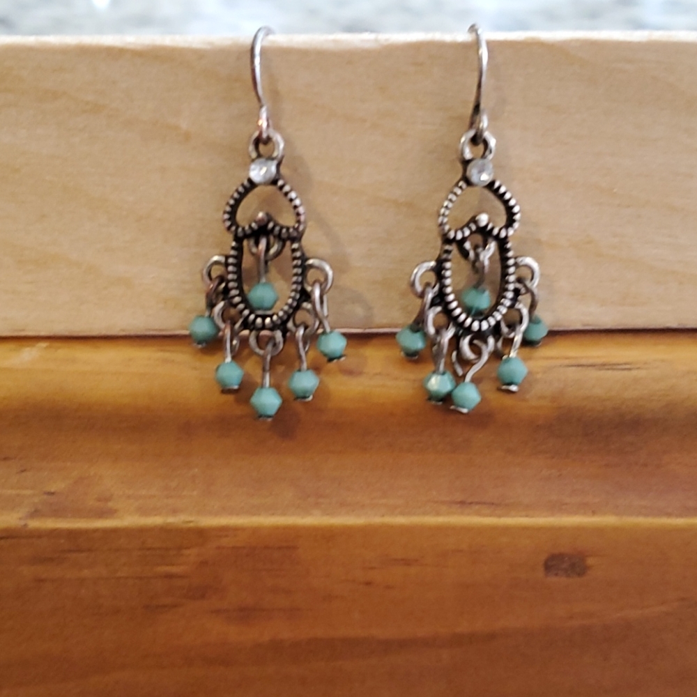 Dangle earrings